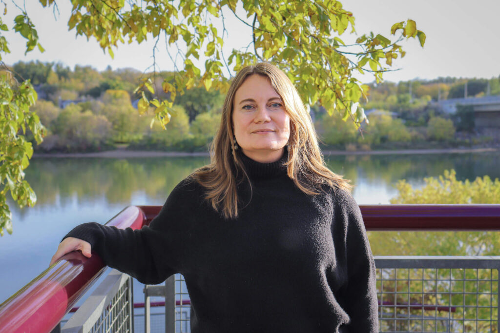 Elsie Hartnett, B.Ed., MA, CCPA, CCC